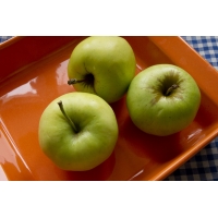Запечёные яблочки с изюмом, вишней и фисташками