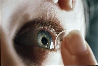 Компания Google представила контактные линзы для диабетиков
